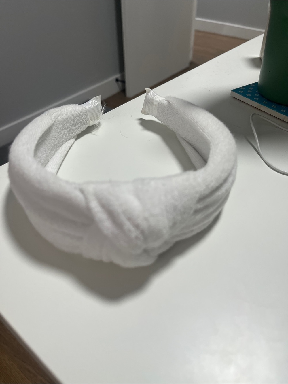 Terrycloth White Knotted Padded Headband
